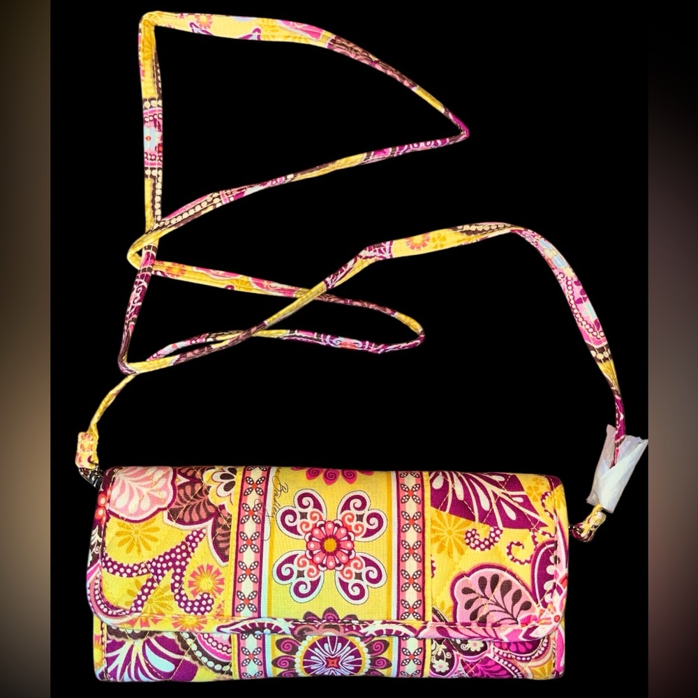 Vera Bradley NWOT Crossbody wallet “Bali gold” NWOT